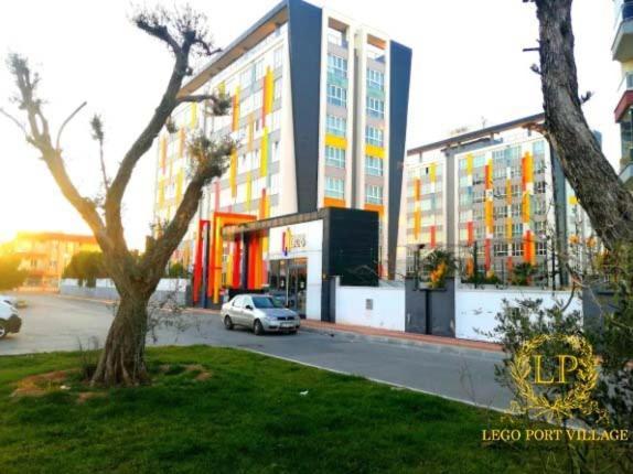 Close Airport,Mall Of Antalya Shopping Center,Tram Station Buitenkant foto